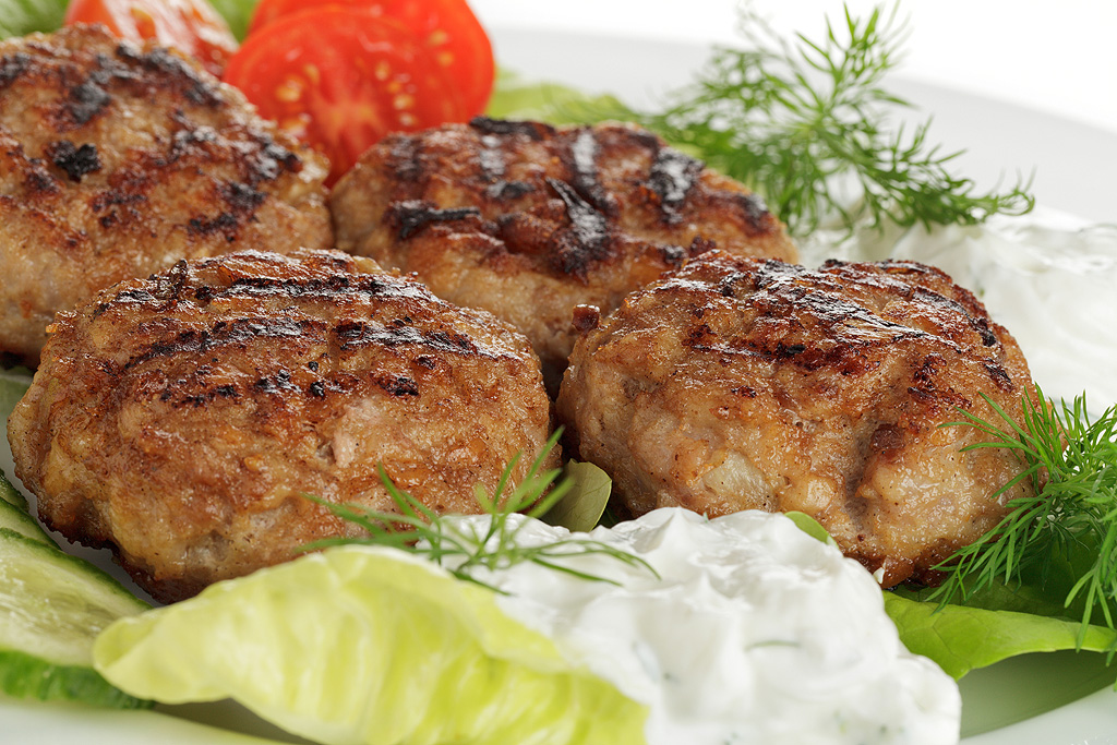 Frikadellen Rezept - leckere Frikadellen einfach Selbermachen